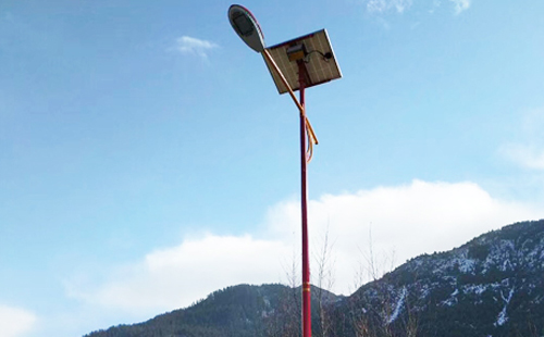 如何选择高质量的肃州太阳能路灯材料：全方位指南